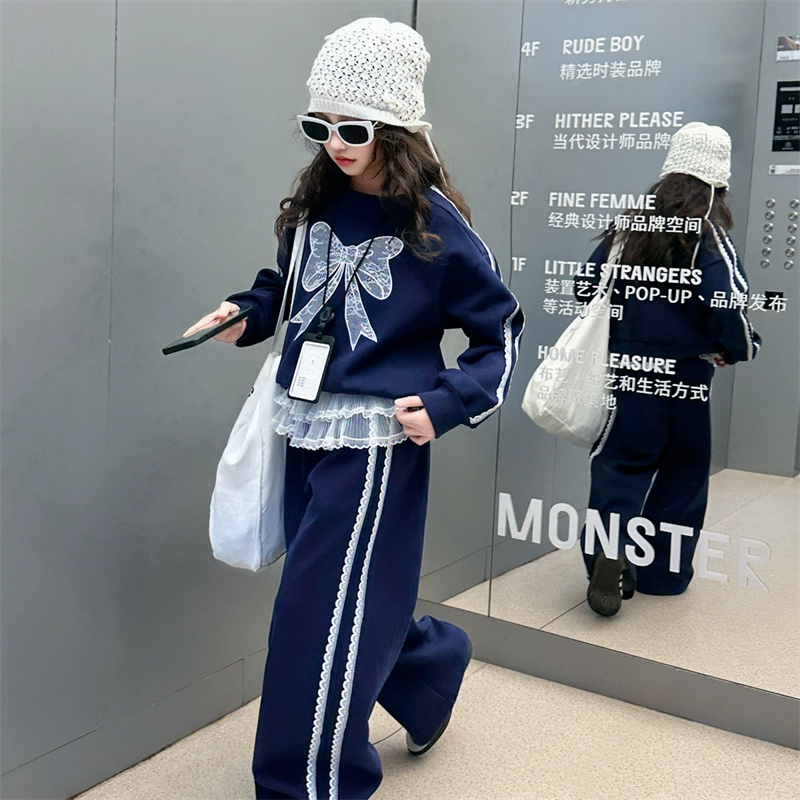 秋の女の子のレースセット子供蝶ネクタイスーツ新しい子供長袖ス - Running Gear Kids のレビューと価格