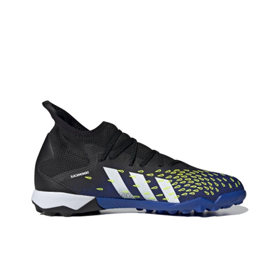 アディダス プレデター フリーク .3 TF ターフ ファブ - Running Gear Adidas のレビューと価格